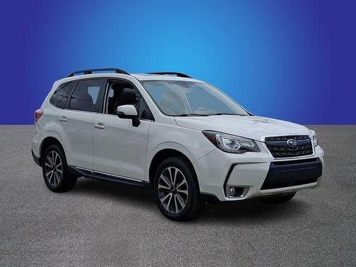 Crystal White Pearl 2018 Subaru Forester 2.0XT Touring