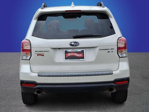 Crystal White Pearl 2018 Subaru Forester 2.0XT Touring