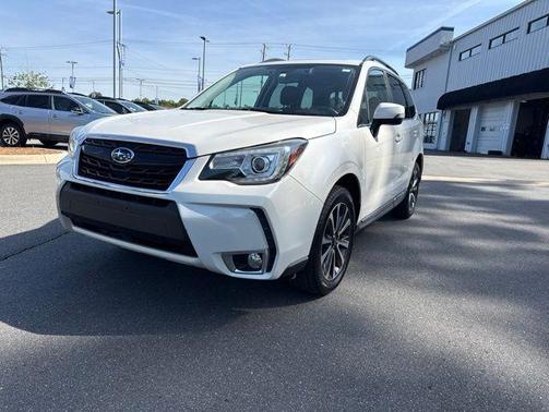 Crystal White Pearl 2018 Subaru Forester 2.0XT Touring