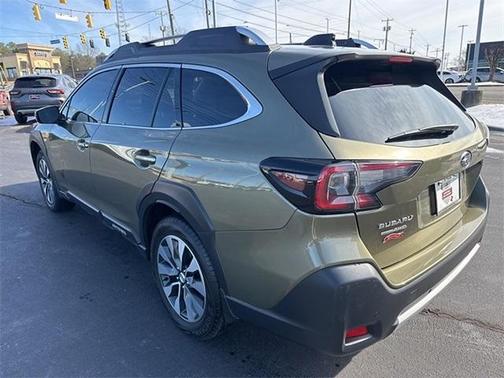 2023 Subaru Outback Touring XT