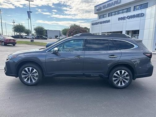 2025 Subaru Outback Touring XT