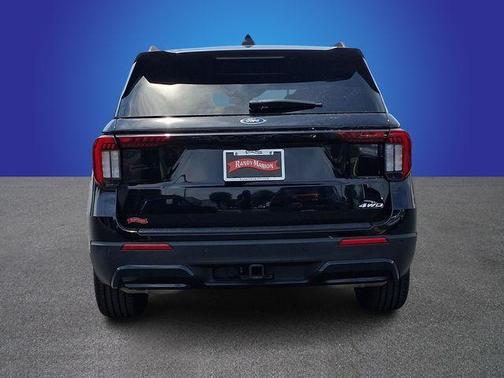 Agate Black Metallic 2025 Ford Explorer ST-Line