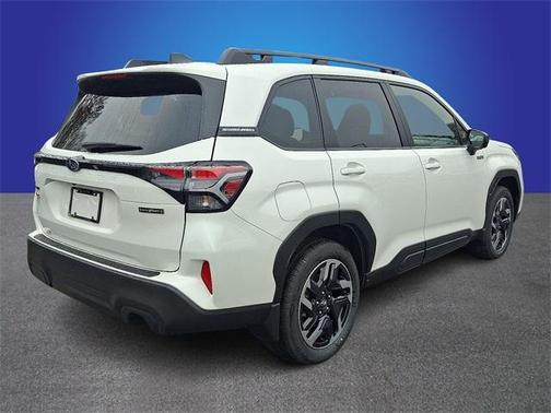 2025 Subaru Forester Hybrid Premium