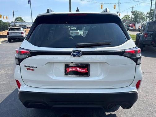 Crystal White Pearl 2025 Subaru Forester Premium