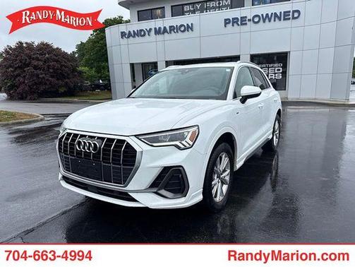 Arkona White 2025 Audi Q3 45 S line Premium