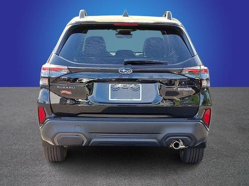 Crystal Black Silica 2026 Subaru Forester Limited