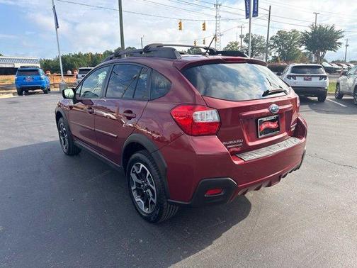 Venetian Red Pearl 2017 Subaru Crosstrek 2.0i Premium