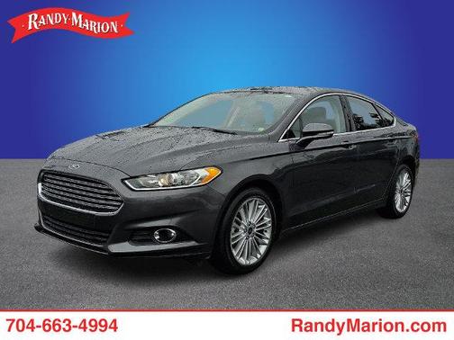 Magnetic 2016 Ford Fusion SE