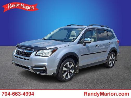Ice Silver Metallic 2017 Subaru Forester 2.5i Premium