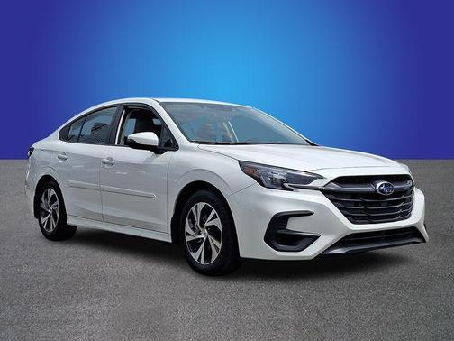 Crystal White Pearl 2025 Subaru Legacy Premium
