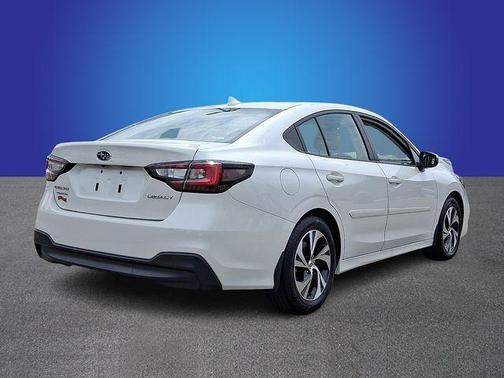 Crystal White Pearl 2025 Subaru Legacy Premium
