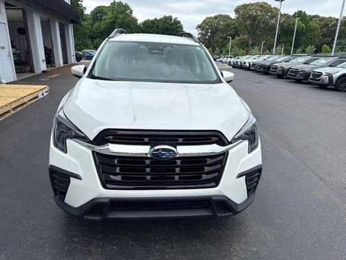 Crystal White Pearl 2024 Subaru Ascent Premium