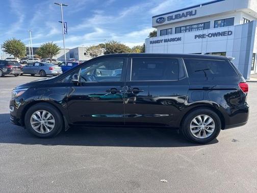 2019 Kia Sedona LX
