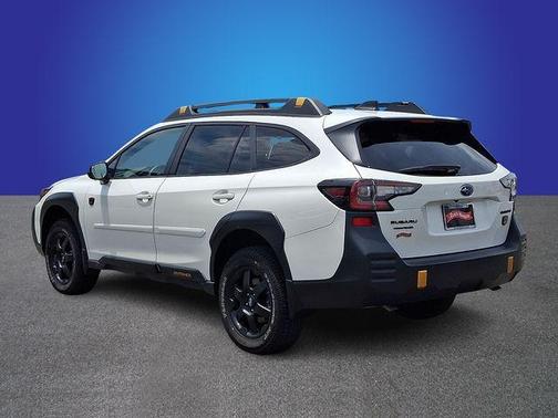 Crystal White Pearl 2025 Subaru Outback Wilderness