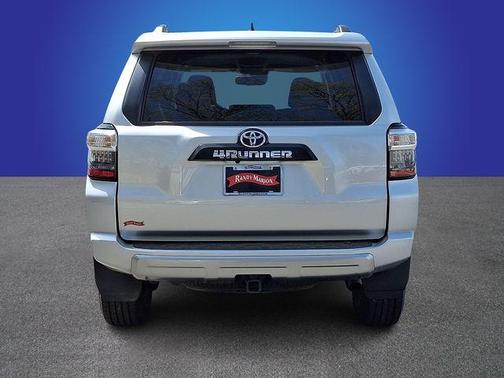 Classic Silver Metallic 2024 Toyota 4Runner TRD Off Road