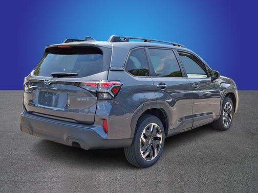 Magnetite Gray Metallic 2026 Subaru Forester Premium