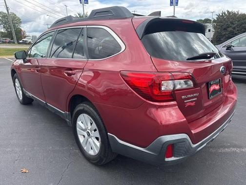 2018 Subaru Outback 2.5i Premium