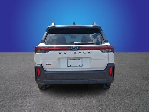 Crystal White Pearl 2026 Subaru Outback Premium