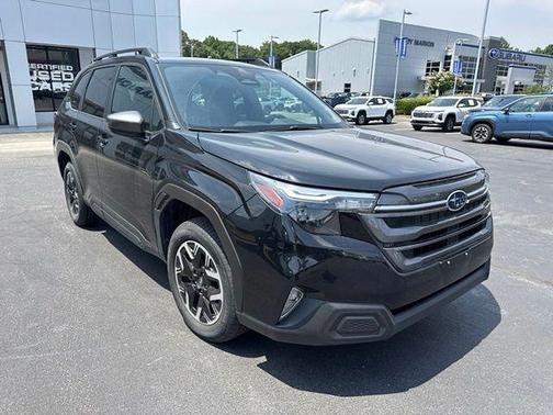 Crystal Black Silica 2025 Subaru Forester Premium