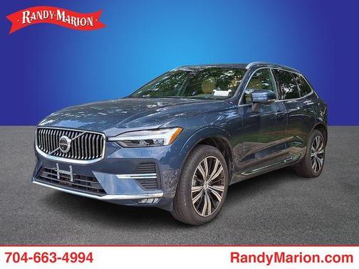 Denim Blue Metallic 2023 Volvo XC60 B6 Ultimate Bright Theme