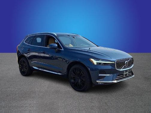 Denim Blue Metallic 2023 Volvo XC60 B6 Ultimate Bright Theme
