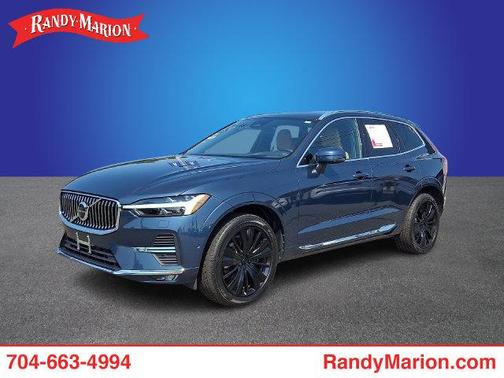 Denim Blue Metallic 2023 Volvo XC60 B6 Ultimate Bright Theme