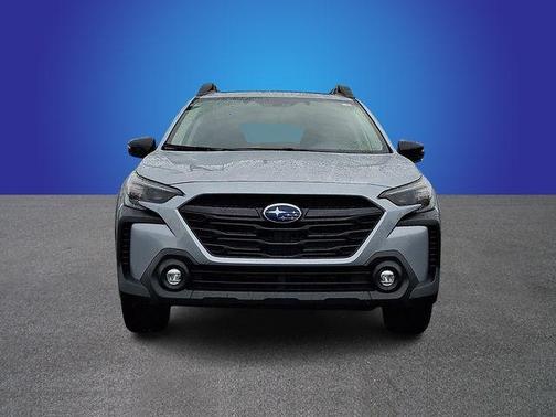 Ice Silver Metallic 2025 Subaru Outback Onyx Edition
