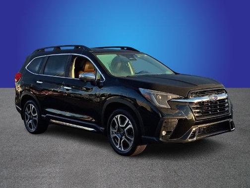 Crystal Black Silica 2023 Subaru Ascent Touring 7-Passenger