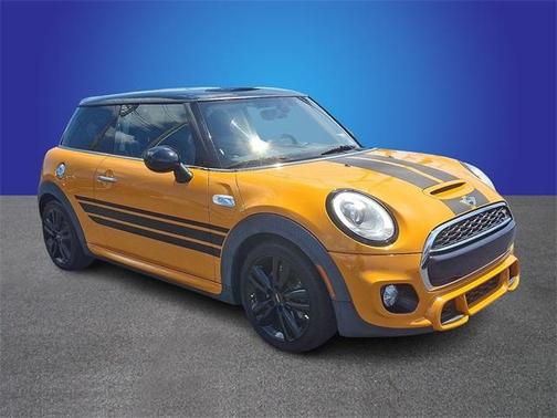 2016 MINI Hardtop Cooper S