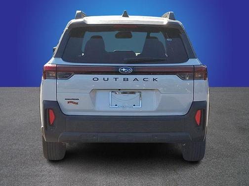 Crystal White Pearl 2026 Subaru Outback Premium