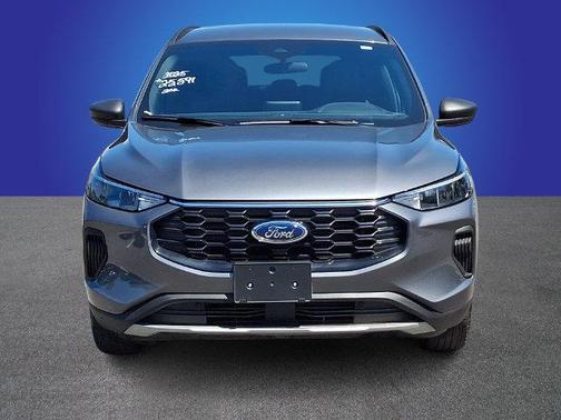 Carbonized Gray Metallic 2025 Ford Escape ST-Line