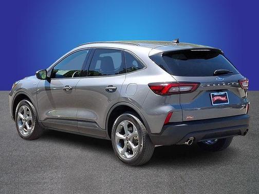 Carbonized Gray Metallic 2025 Ford Escape ST-Line