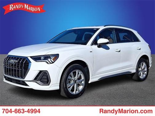 2024 Audi Q3 45 S line Premium