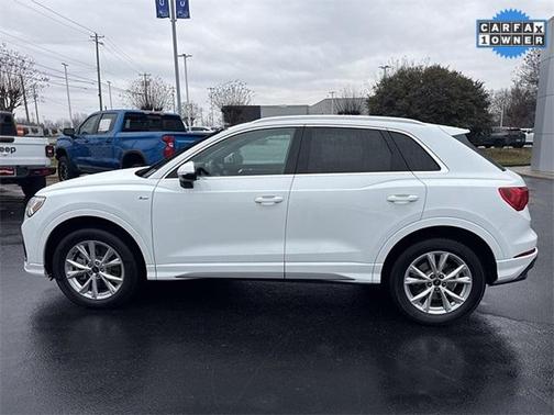 2024 Audi Q3 45 S line Premium