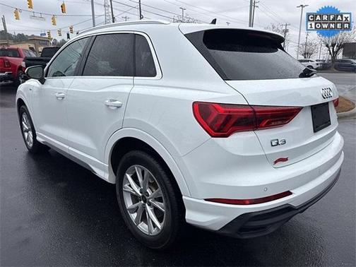 2024 Audi Q3 45 S line Premium