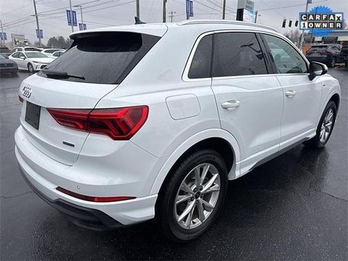 2024 Audi Q3 45 S line Premium