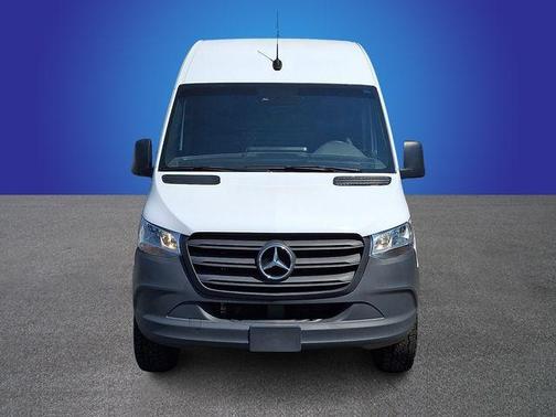 2024 Mercedes-Benz Sprinter 2500 