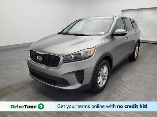 Titanium Silver 2019 Kia Sorento LX