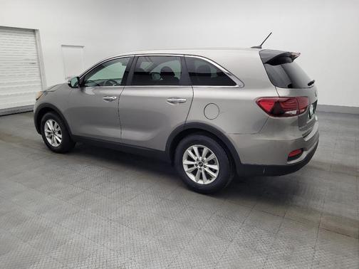 Titanium Silver 2019 Kia Sorento LX
