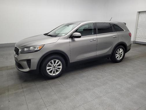 Titanium Silver 2019 Kia Sorento LX