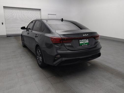 Gray 2022 Kia Forte LXS