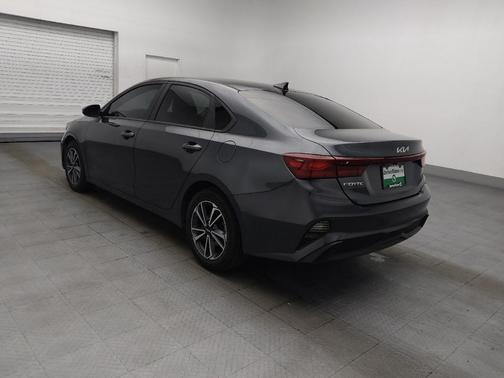 Gray 2022 Kia Forte LXS