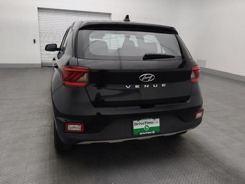 2021 Hyundai VENUE SE