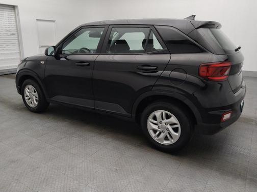 2021 Hyundai VENUE SE