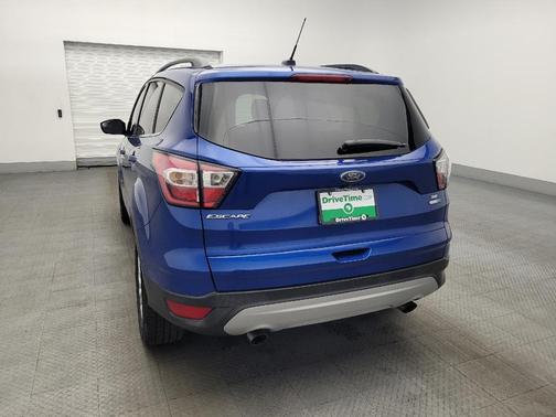 Blue 2018 Ford Escape SE