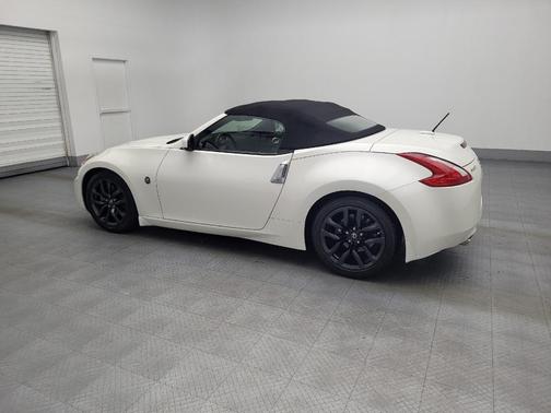 2017 Nissan 370Z Base