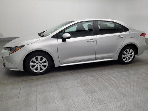 Classic Silver Metallic 2024 Toyota Corolla LE