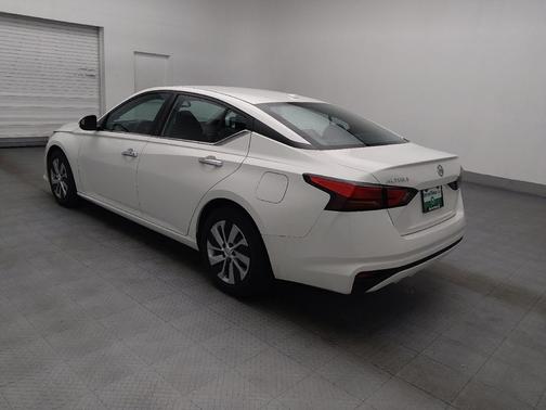 Glacier White 2020 Nissan Altima S FWD