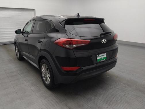 2017 Hyundai TUCSON SE Plus