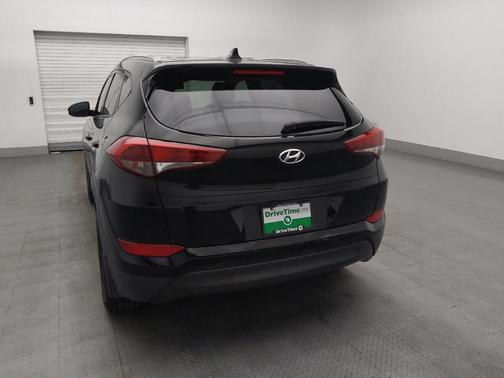 2017 Hyundai TUCSON SE Plus